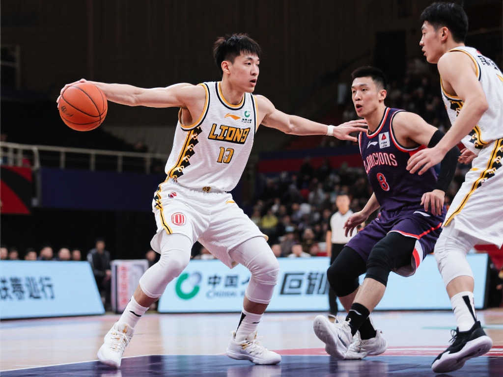 广厦主帅王博:未能有效遏制对方后卫发挥 广厦主帅王博:未能有效遏制对方后卫发挥